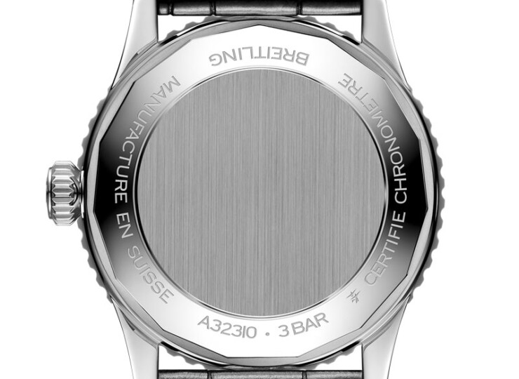 BREITLING ナビタイマー オートマチック GMT 41 ブラック文字盤 A32310251B1P1