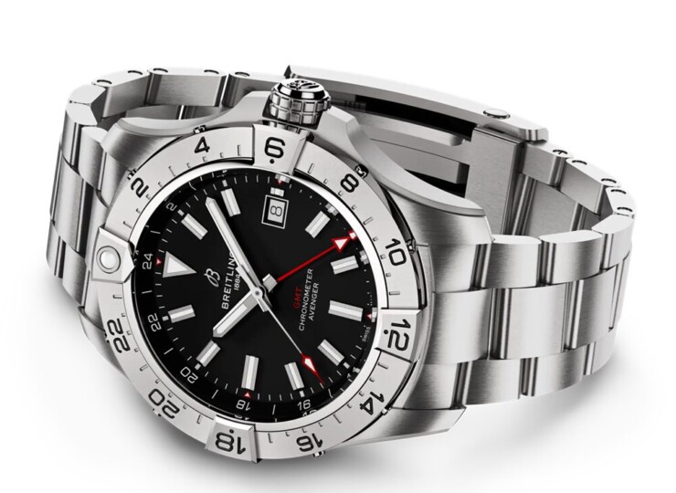 BREITLING アベンジャー オートマチック GMT 44 ブラック文字盤 A32320101B1A1