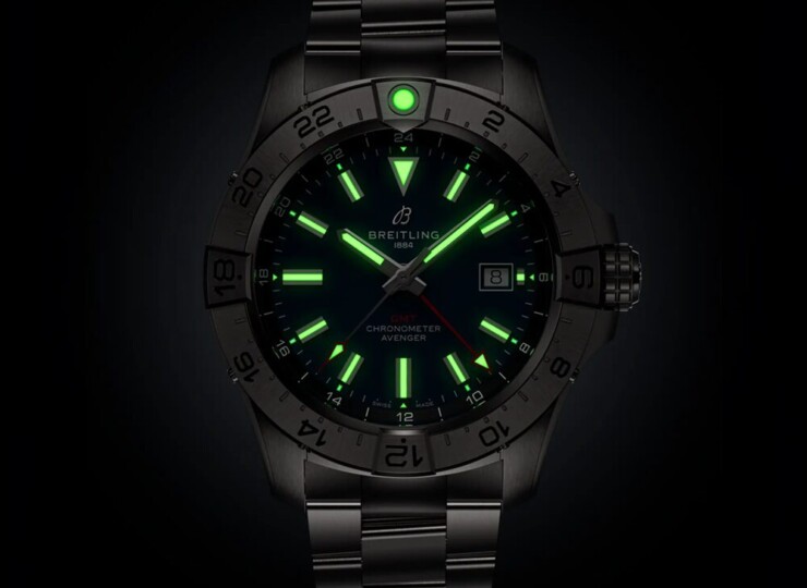 BREITLING アベンジャー オートマチック GMT 44 ブルー文字盤 A32320101C1A1