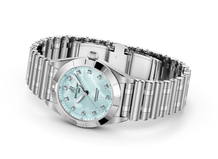 BREITLING クロノマット 28 ブルー・マザーオブパール文字盤 A72310101C1A1