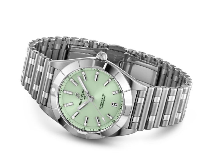BREITLING クロノマット 32 ミントグリーン文字盤 A77310101L1A1