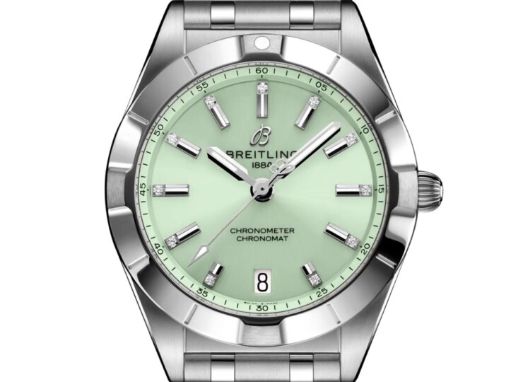BREITLING クロノマット 32 ミントグリーン文字盤 A77310101L1A1