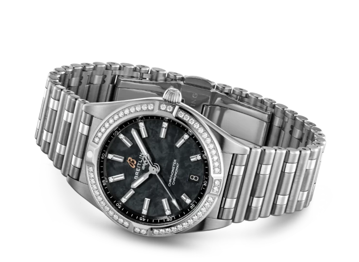 BREITLING クロノマット 32 ジャパン リミテッド ブラック マザーオブパール文字盤 A773104A1B1A1