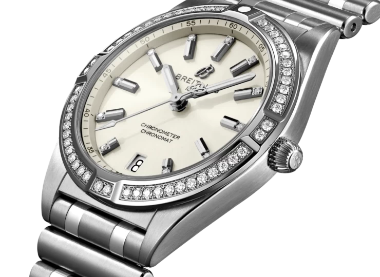 BREITLING クロノマット 32 ホワイト文字盤 ステンレススティール(装飾付き) A77310591A1A1