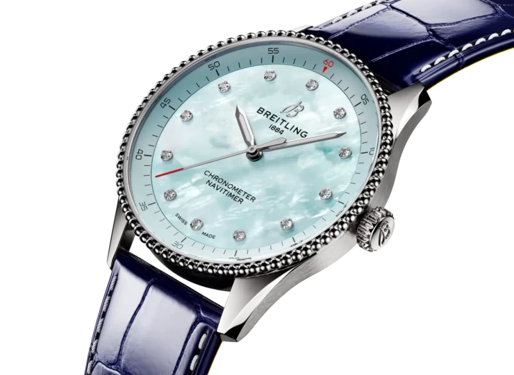BREITLING ナビタイマー 32 ブルー・マザーオブパール文字盤 A77320171C1P1