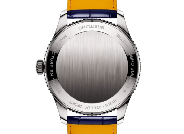 BREITLING ナビタイマー 32 ブルー・マザーオブパール文字盤 A77320171C1P1