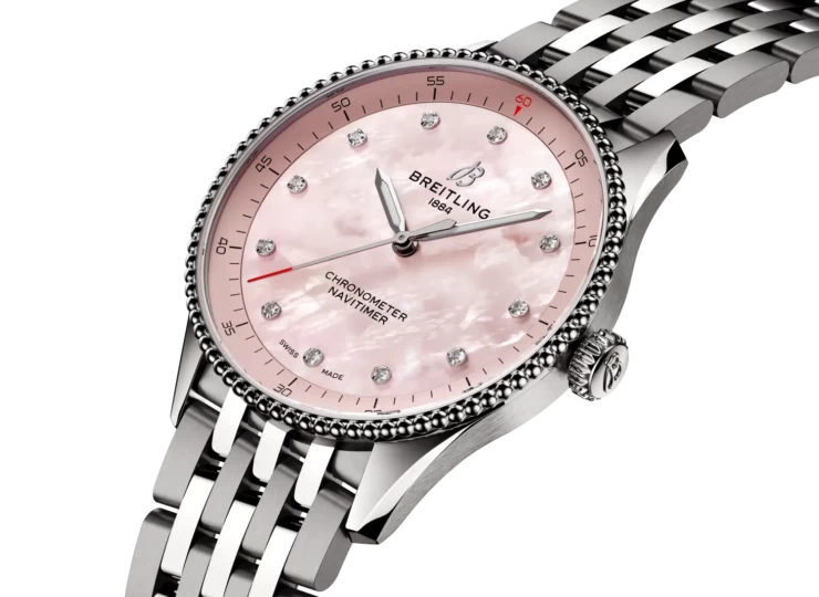 BREITLING ナビタイマー 32 ピンク マザーオブパール文字盤 A77320D91K1A1