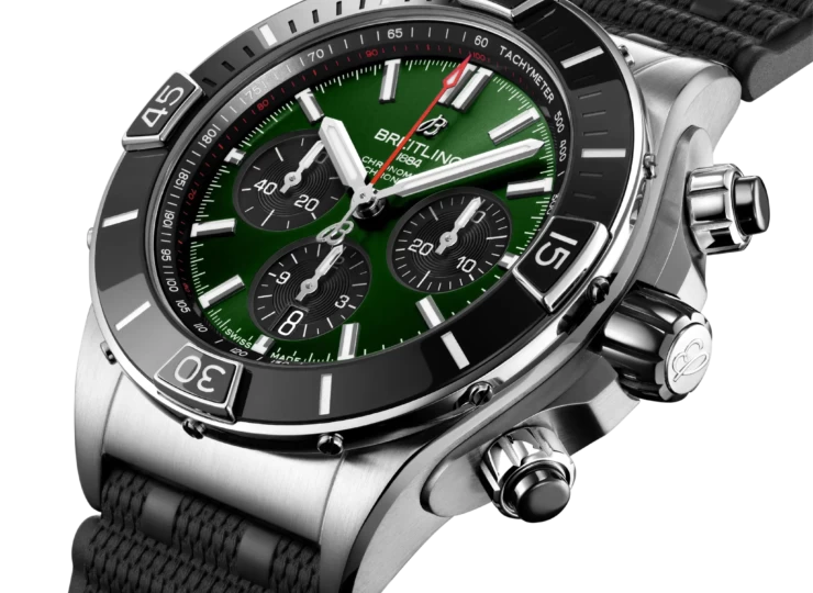 BREITLING スーパー クロノマット B01 44 グリーン文字盤 ステンレススティール AB0136251L1S1