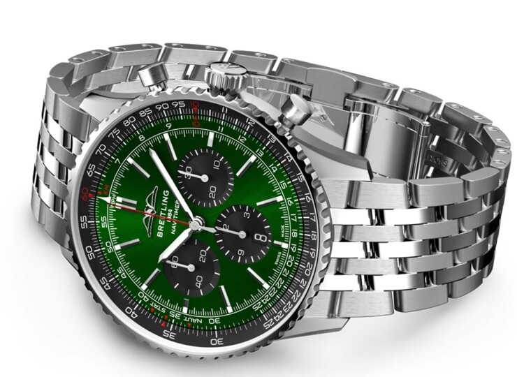 BREITLING ナビタイマー B01 クロノグラフ 46 グリーン文字盤 ステンレススティール AB0137241L1A1