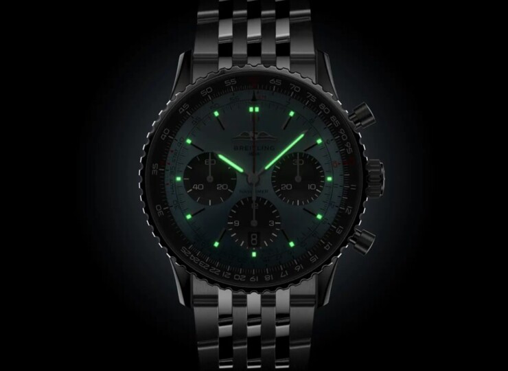 BREITLING ナビタイマー B01 クロノグラフ 41 アイスブルー文字盤 AB0139241C2A1