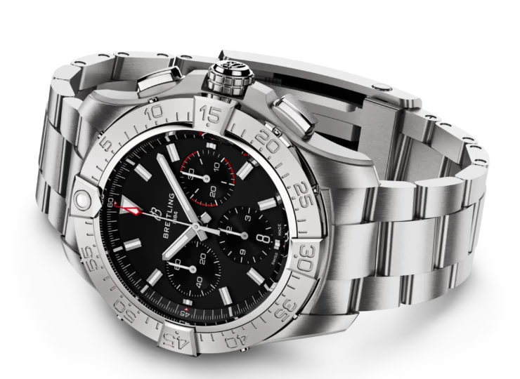 BREITLING アベンジャー B01 クロノグラフ 44 ブラック文字盤 AB0147101B1A1