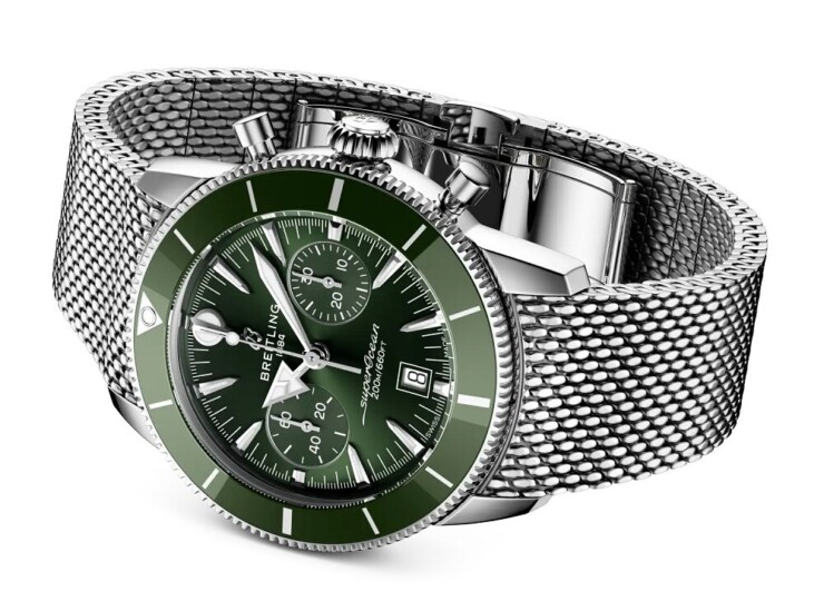 BREITLING スーパーオーシャン ヘリテージ B01 クロノグラフ 42 グリーン文字盤 AB0156361L1A1