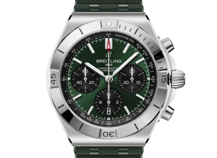 BREITLING クロノマット B01クロノグラフ42 グリーン文字盤 ラバーストラップ AB0158101L1S1