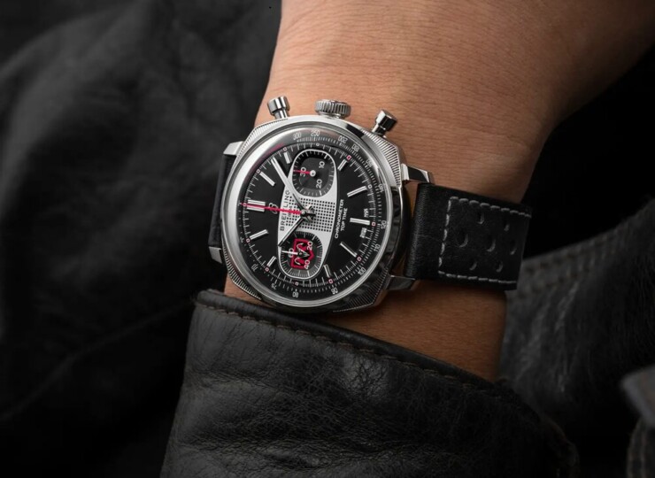 BREITLING トップタイム B01 レーシング 仮面ライダー リミテッド ブラック文字盤 AB01774A1B1X1
