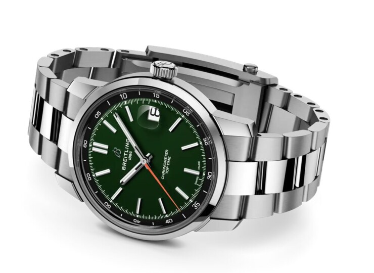 BREITLING トップタイム B31 グリーン文字盤 AB3113171L1A1