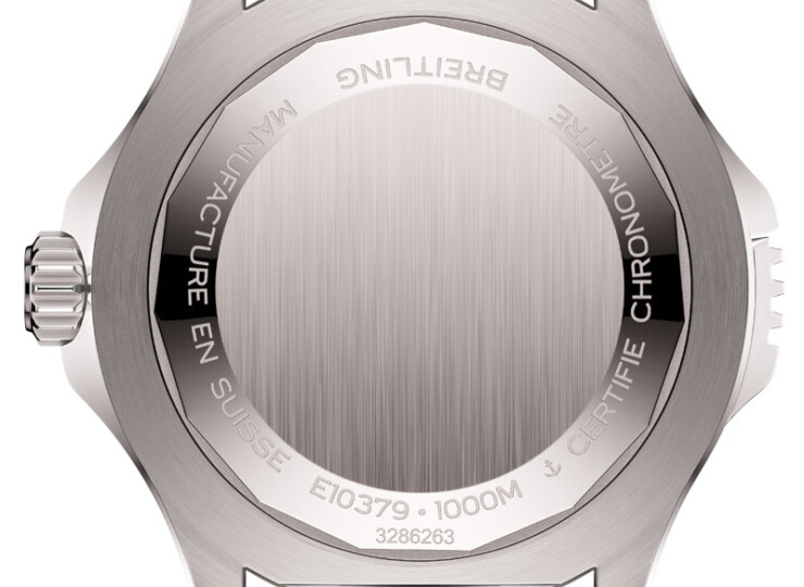 BREITLING スーパーオーシャン オートマチック 46 スーパーダイバー ブラック文字盤 E10379351B1S1