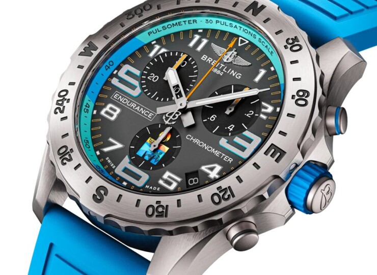 BREITLING エンデュランス プロ IRONMAN® ワールドチャンピオンシップ 2025 アンスラサイト文字盤 E823105A1M1S1