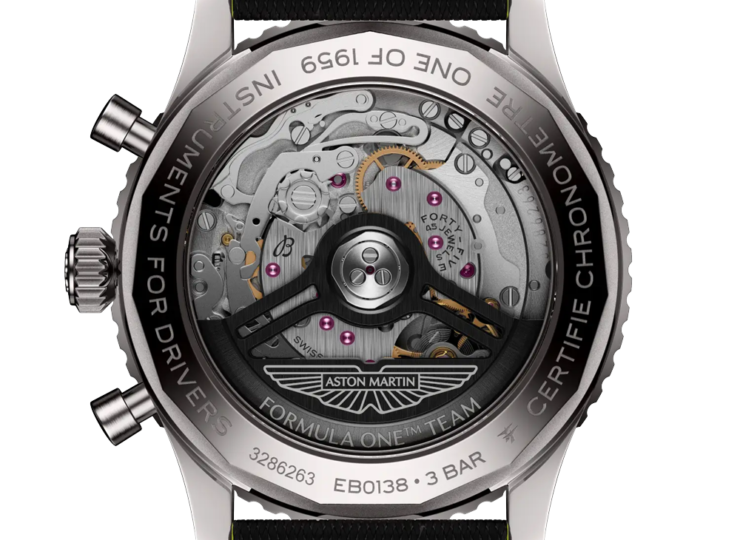 BREITLING ナビタイマー B01 クロノグラフ 43 Aston Martin Aramco Formula ONE™ team カーボン文字盤 EB01381A1B1X1