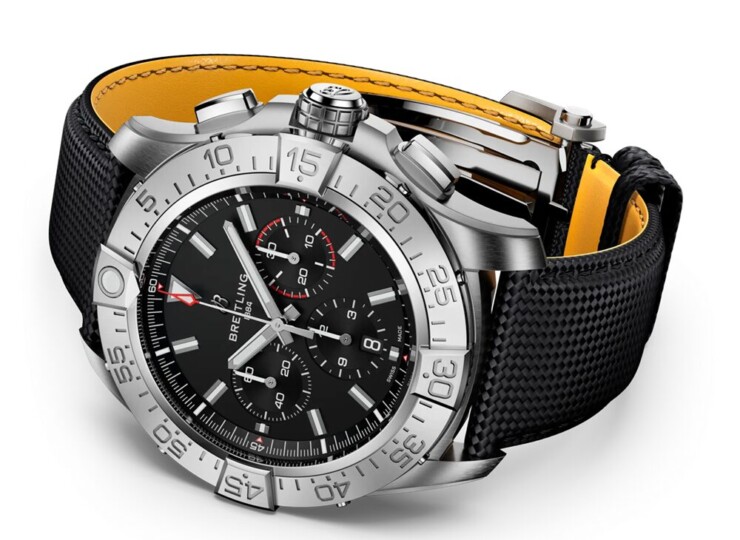 BREITLING スーパー アベンジャー B01 クロノグラフ 46 ブラック文字盤 EB0148101B1X1