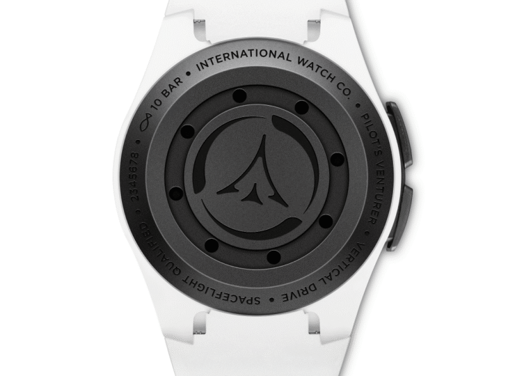 IWC パイロット・ウォッチ・ベンチュラー・バーティカル・ドライブ 44.4mm ブラック文字盤 IW328601