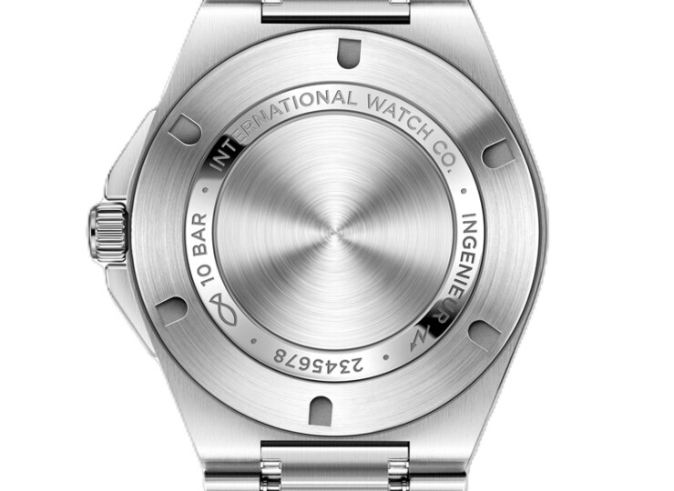 IWC インヂュニア・オートマティック 40mm ブラック文字盤 ステンレススティール IW328901