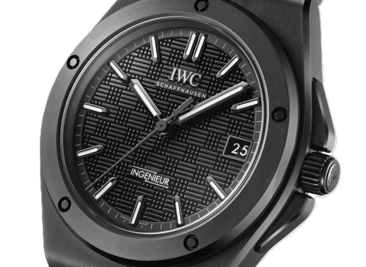 IWC インヂュニア・オートマティック 42mm ブラック文字盤 IW338903