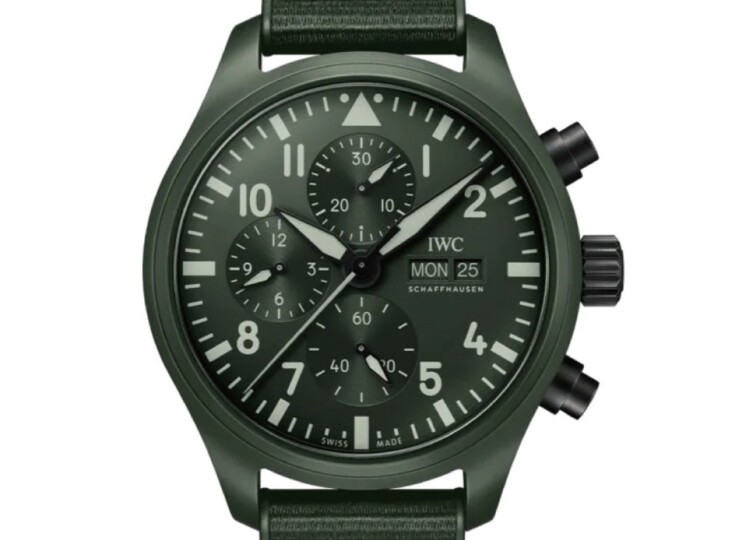 IWC パイロット・ウォッチ・クロノグラフ・トップガン “ウッドランド” 44.5mm グリーン文字盤 IW389106
