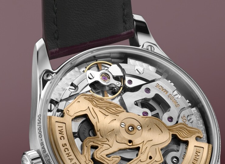 IWC ポルトギーゼ・オートマティック 42 “イヤー・オブ・ザ・ホース” 42.4mm レッド文字盤 IW501709