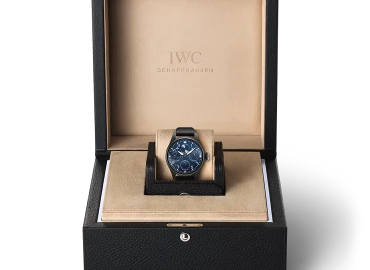 IWC ビッグ・パイロット・ウォッチ・パーペチュアル・カレンダー “ロデオドライブ” 46.5mm ブルー文字盤 IW503001