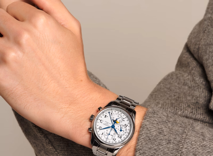 LONGINES マスターコレクション クロノグラフ 42mm シルバー「バーリーコーン」文字盤 ステンレススティール ブレスレット L2.773.4.78.6
