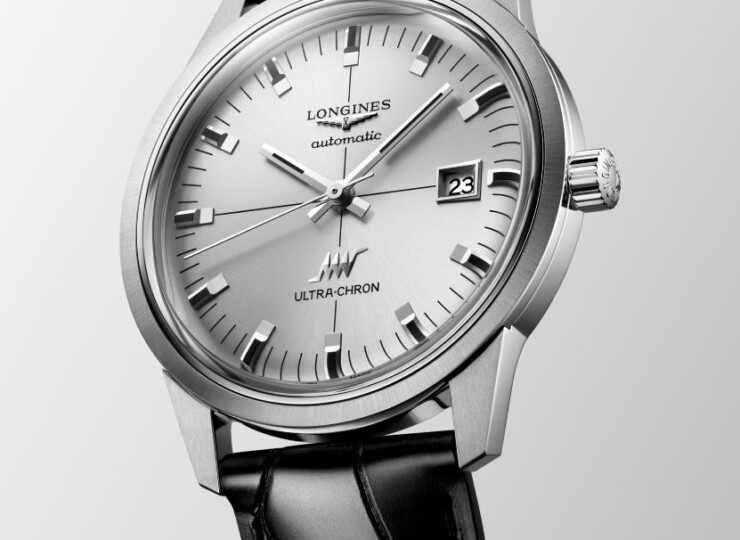 LONGINES ウルトラクロン 40mm シルバー「サンレイ」文字盤 ステンレススティール アリゲーターストラップ L2.937.4.72.2