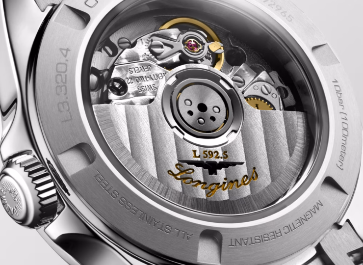 LONGINES コンクエスト 30mm ブルー「サンレイ」文字盤 ステンレススティール L3.320.4.97.6