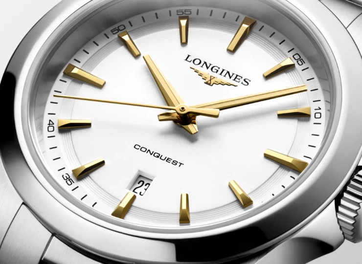 LONGINES コンクエスト 30mm ホワイト サンドブラスト仕上げ文字盤 L3.350.4.12.6