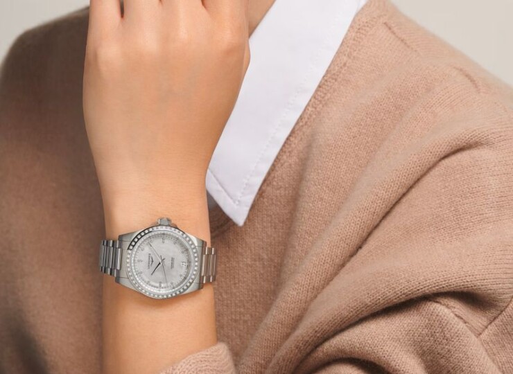 LONGINES コンクエスト 34mm ホワイト マザーオブパール文字盤 ステンレススティール ダイヤモンド ブレスレット 自動巻き L3.430.0.87.6