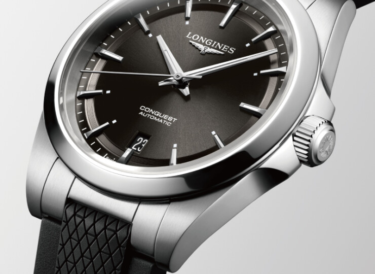 LONGINES コンクエスト 38mm ブラック「サンレイ」文字盤 L3.720.4.52.9