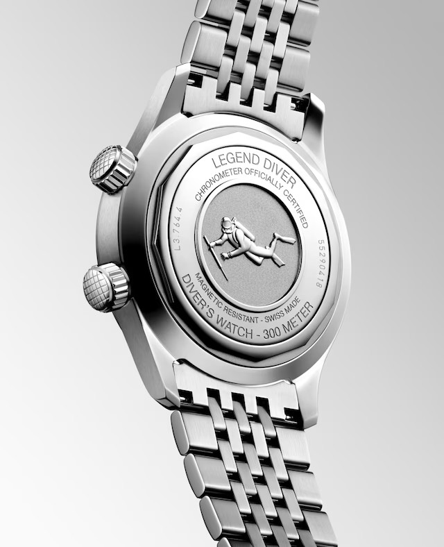 LONGINES レジェンドダイバー 39mm 緑ラッカー「ポリッシュ」文字盤 L3.764.4.06.6