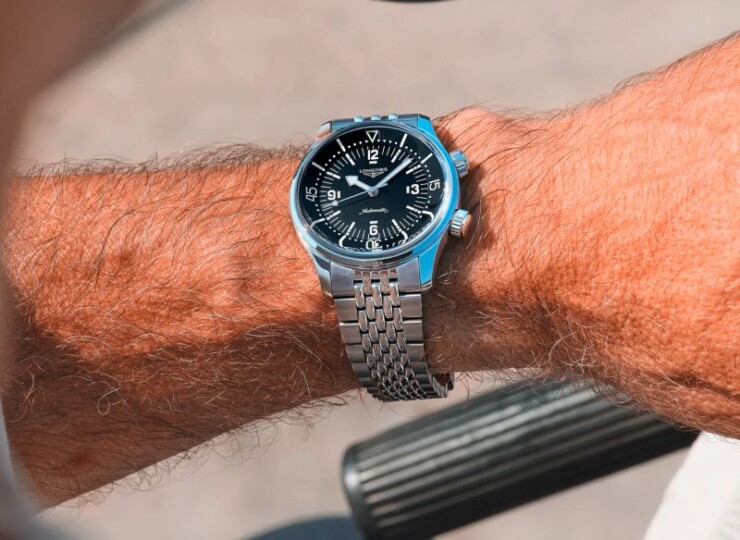 LONGINES レジェンドダイバー 39mm ブラックラッカー「ポリッシュ」文字盤 ステンレススティール ブレスレット L3.764.4.50.7