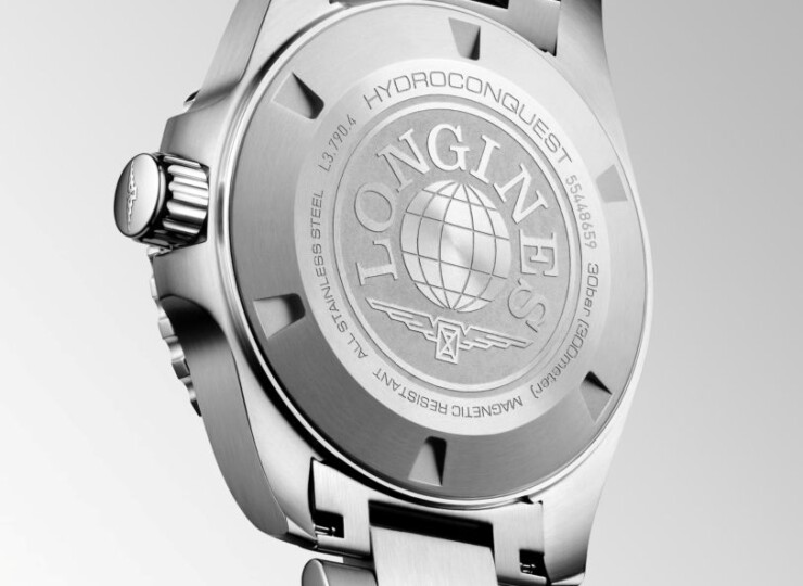 LONGINES ハイドロコンクエスト GMT 41mm ブラック「サンレイ」文字盤 L3.790.4.56.6