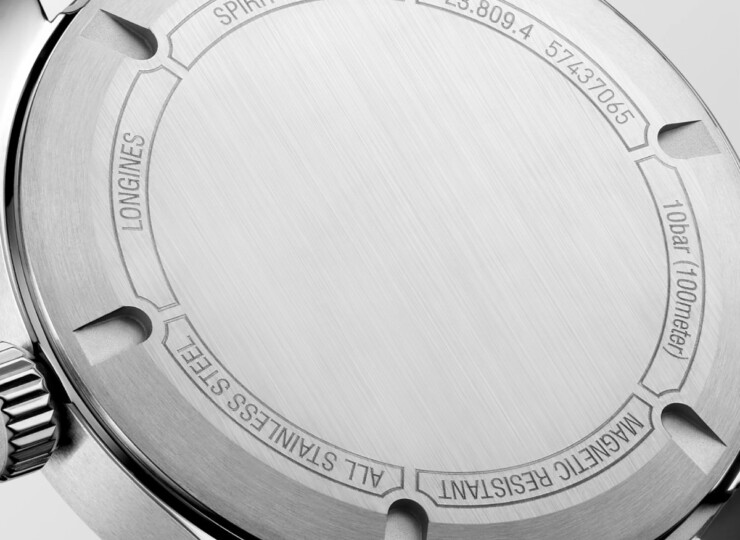 LONGINES スピリット パイロット 39mm マットブルー文字盤 ステンレススティール ラバーストラップ L3.809.4.93.9