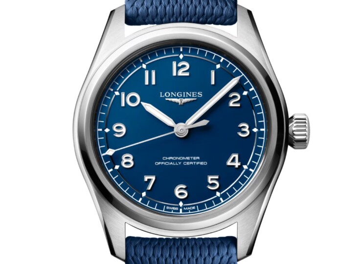 LONGINES スピリット パイロット 39mm マットブルー文字盤 ステンレススティール ラバーストラップ L3.809.4.93.9