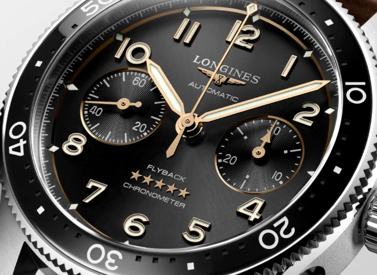 LONGINES スピリット フライバック 42mm ブラック「サンレイ」文字盤 ステンレススティールとセラミック レザーストラップ L3.821.4.53.2