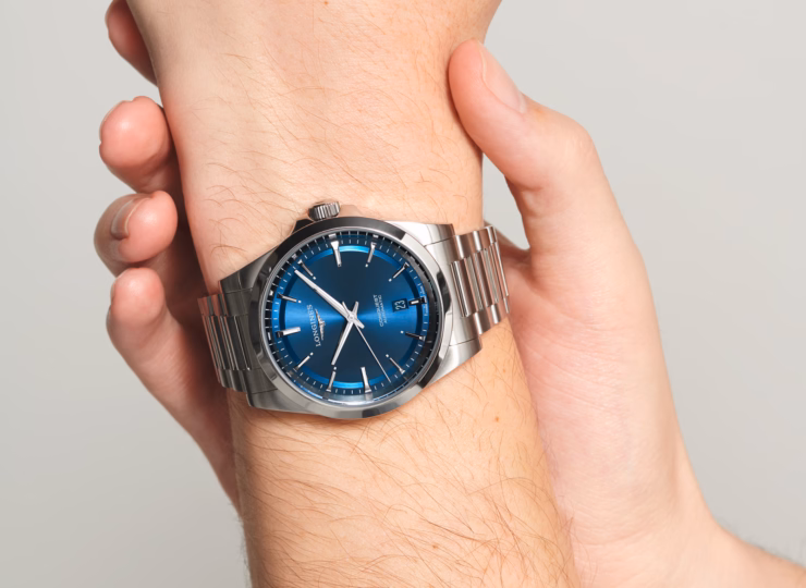 LONGINES コンクエスト 41mm L3.830.4.92.6