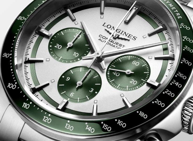 LONGINES コンクエスト クロノグラフ 42mm シルバーマット、グリーンカウンター文字盤 L3.835.4.02.6