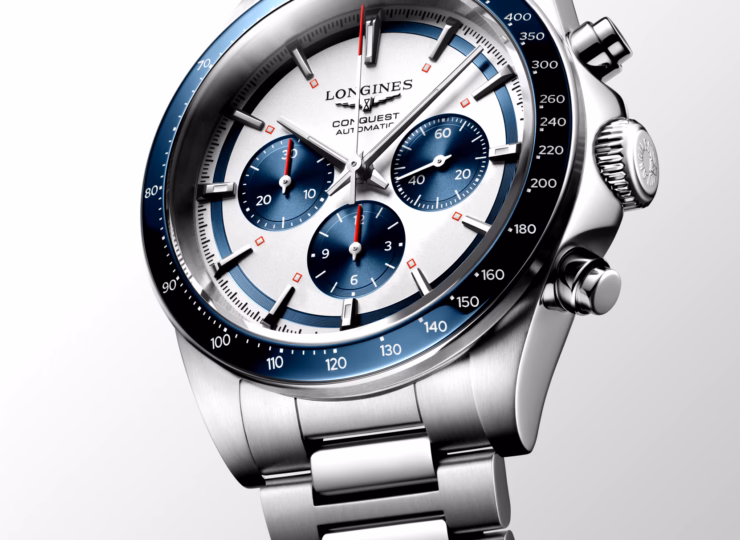 LONGINES コンクエスト クロノグラフ 42mm シルバーマット、ブルーカウンター文字盤 ステンレススティールとセラミック ブレスレット L3.835.4.98.6