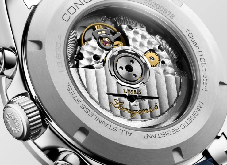 LONGINES コンクエスト クロノグラフ 42mm シルバーマット、ブルーカウンター文字盤 ステンレススティールとセラミック ラバーストラップ L3.835.4.98.9