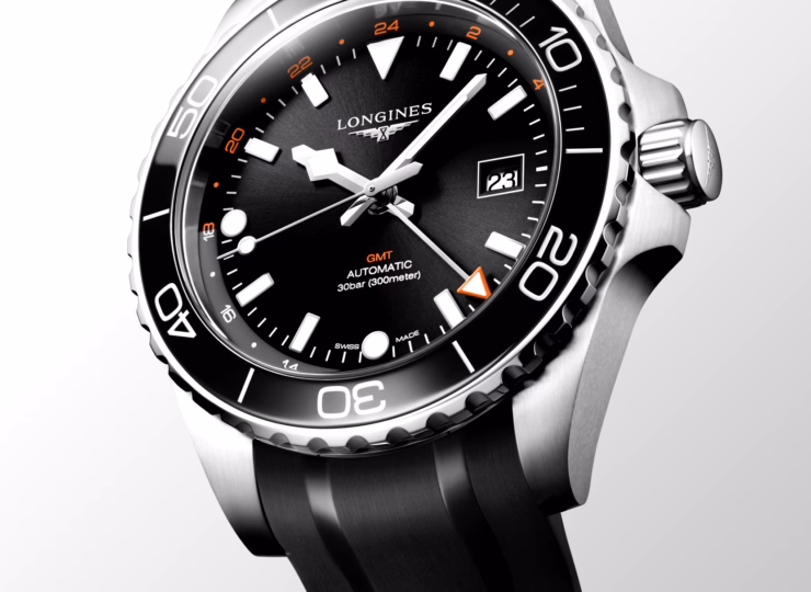 LONGINES ハイドロコンクエスト GMT 43mm ブラック「サンレイ」文字盤 ステンレススティールとセラミック ラバーストラップ L3.890.4.56.9