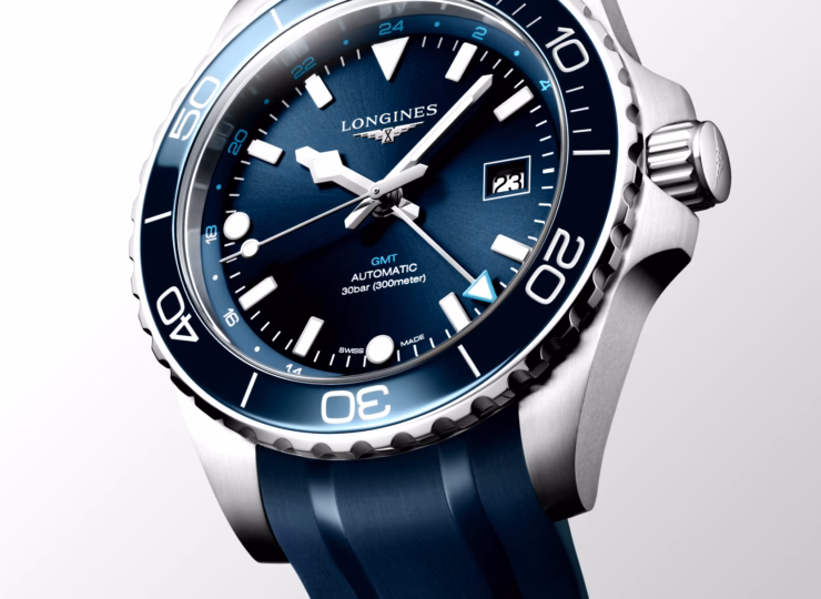 LONGINES ハイドロコンクエスト GMT 43mm ブルー「サンレイ」文字盤 ステンレススティールとセラミック ラバーストラップ L3.890.4.96.9