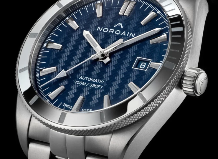 NORQAIN Adventure JP 42mm ブルー文字盤 N1000S11A/MB101/102S