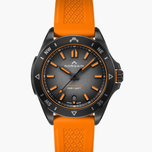 Adventure NEVEREST Limited Edition 40mm ブラック文字盤 マウンテンデザインの施されたオレンジラバーストラップ