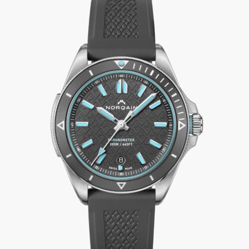 Adventure 40mm ライトブルー文字盤 マウンテンデザインの施されたグレーラバーストラップ ピンバックル